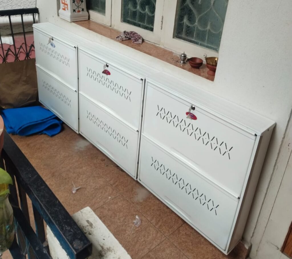 Metal shoe Rack